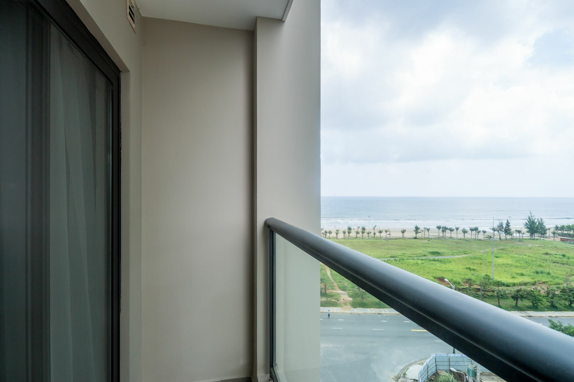 Luxury Apartment Danang Beach Bagian luar foto